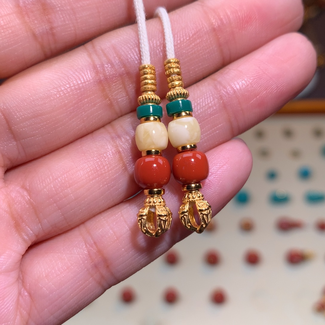 南红玛瑙未镶嵌颈饰