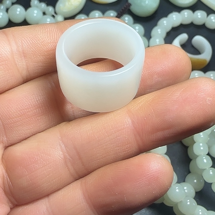 和田玉（子料）未镶嵌手链