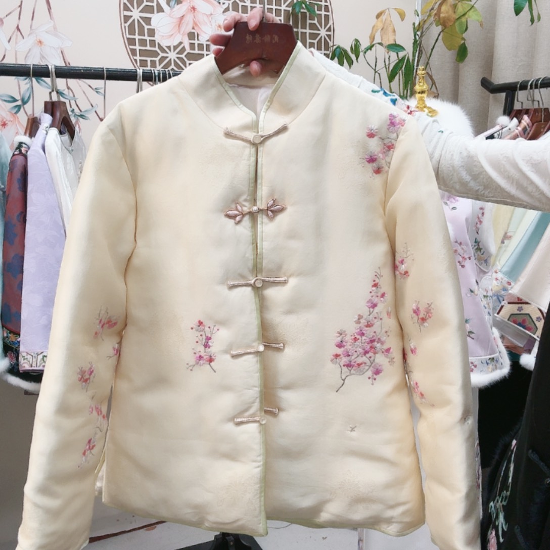 织绣真丝真丝真丝黄色羽绒服