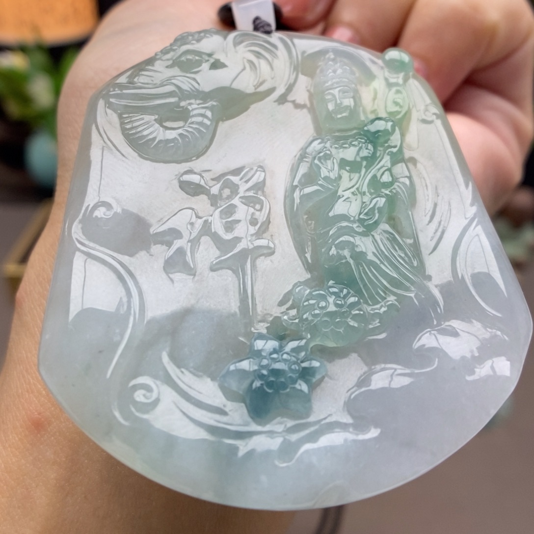 翡翠未镶嵌颈饰吊坠41