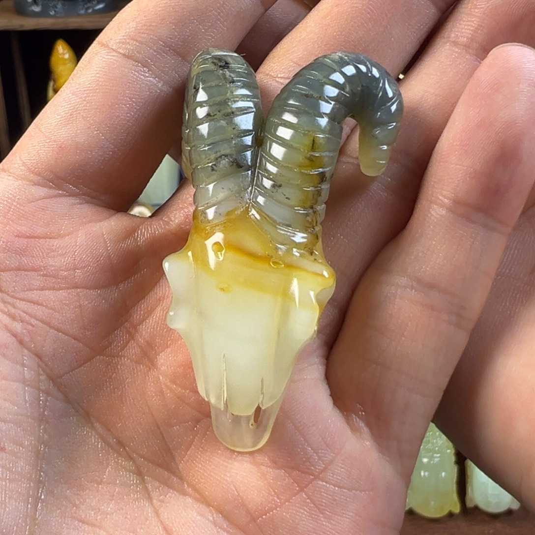 未镶嵌岫玉手把件天然岫玉