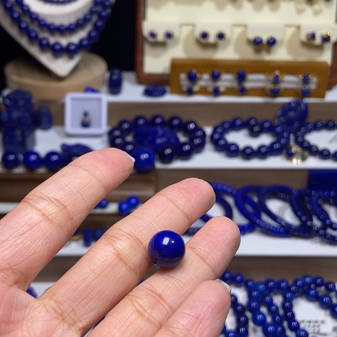 h***Q青金石未镶嵌10.5单珠