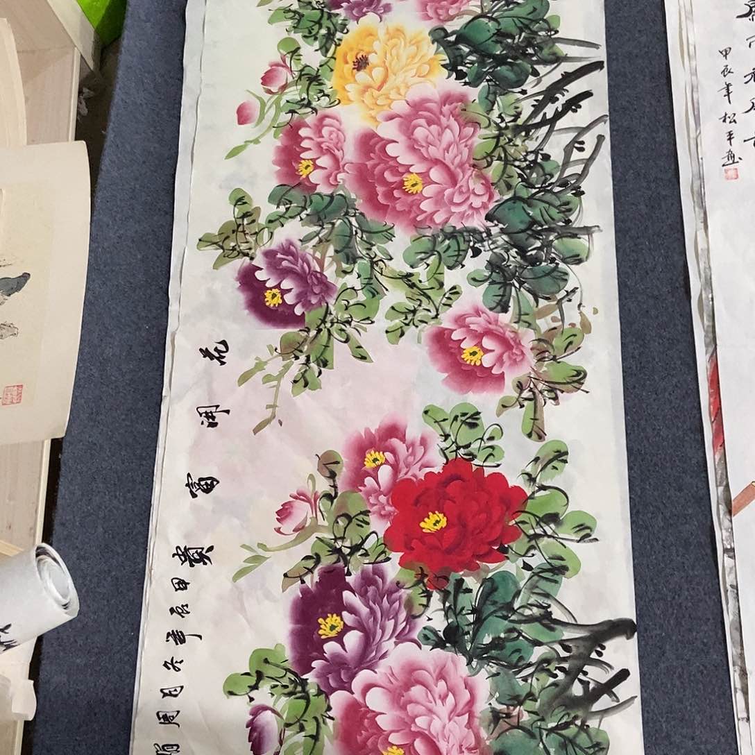 国画小六尺牡丹一副