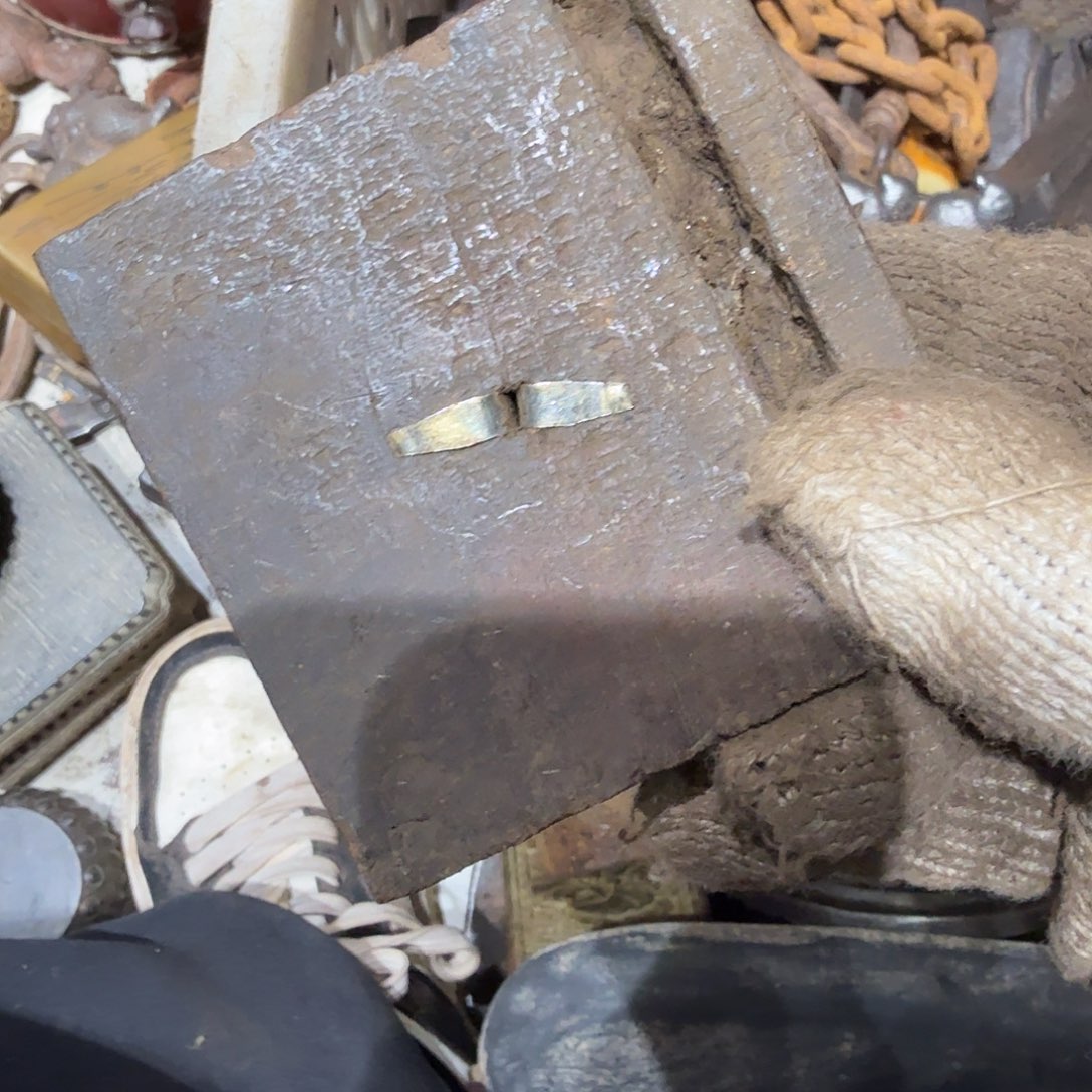 一***安一物一图，工艺品。