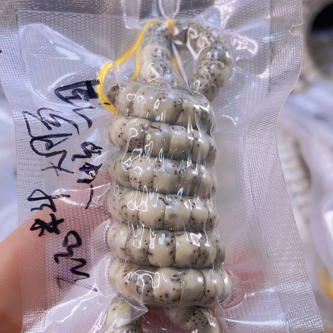 星月菩提吊坠石玉料糯冰大肠尺寸7