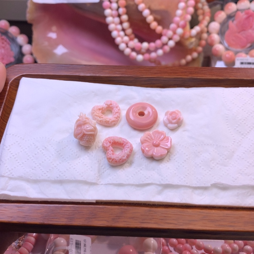 【闪购商品】查罗石颈饰合金福利编号29