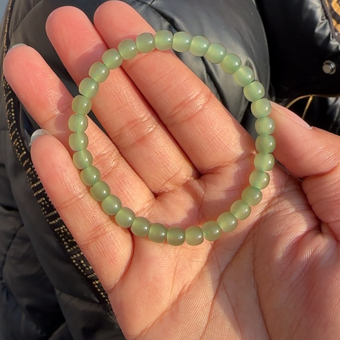 和田玉手串未镶嵌