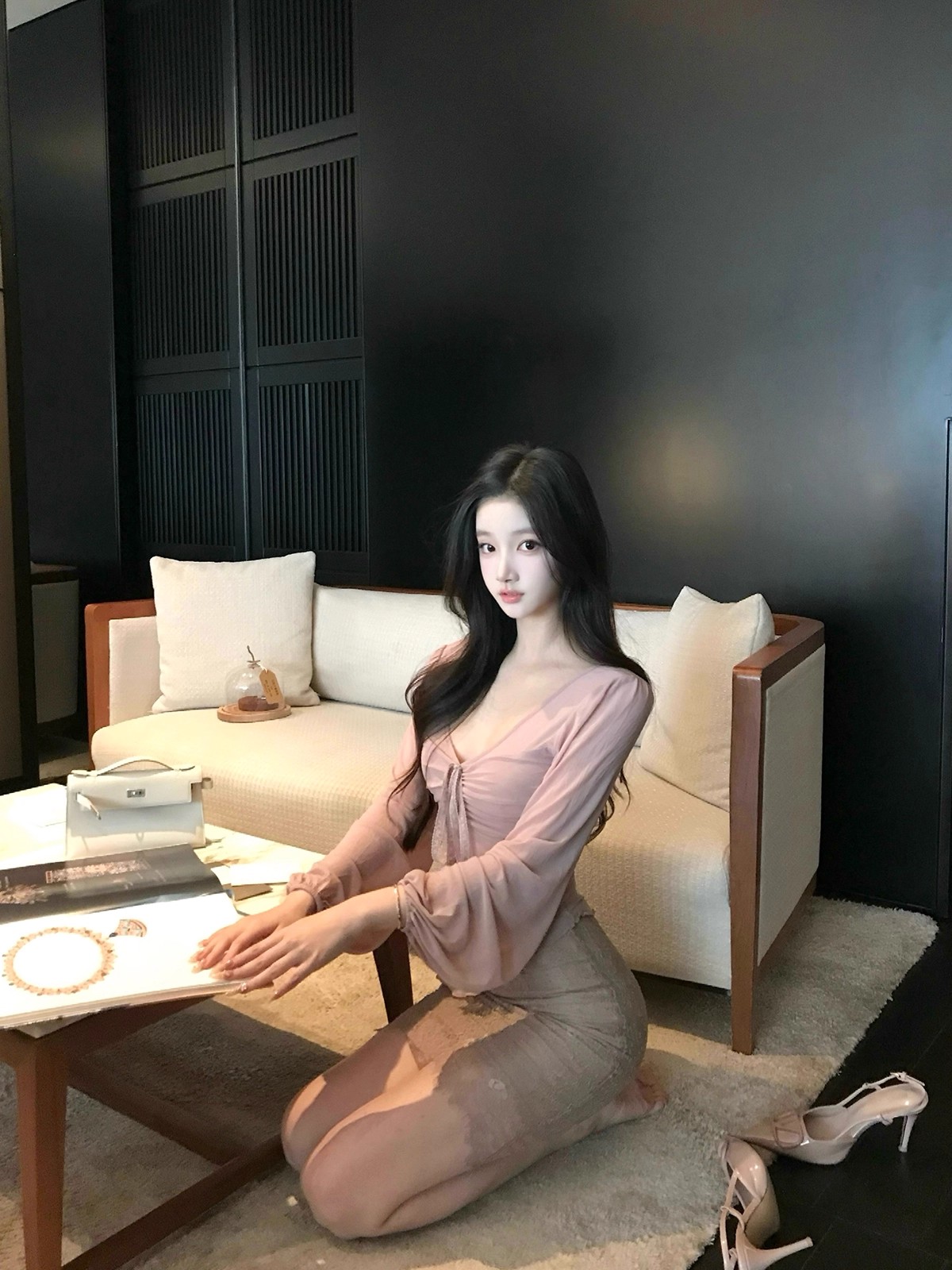 Hotdog 热狗很辣【棠脂粉玉】女人味绑带褶皱上衣+蕾丝半身裙