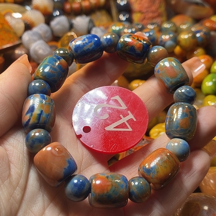 盛***剑玛瑙/玉髓未镶嵌手链