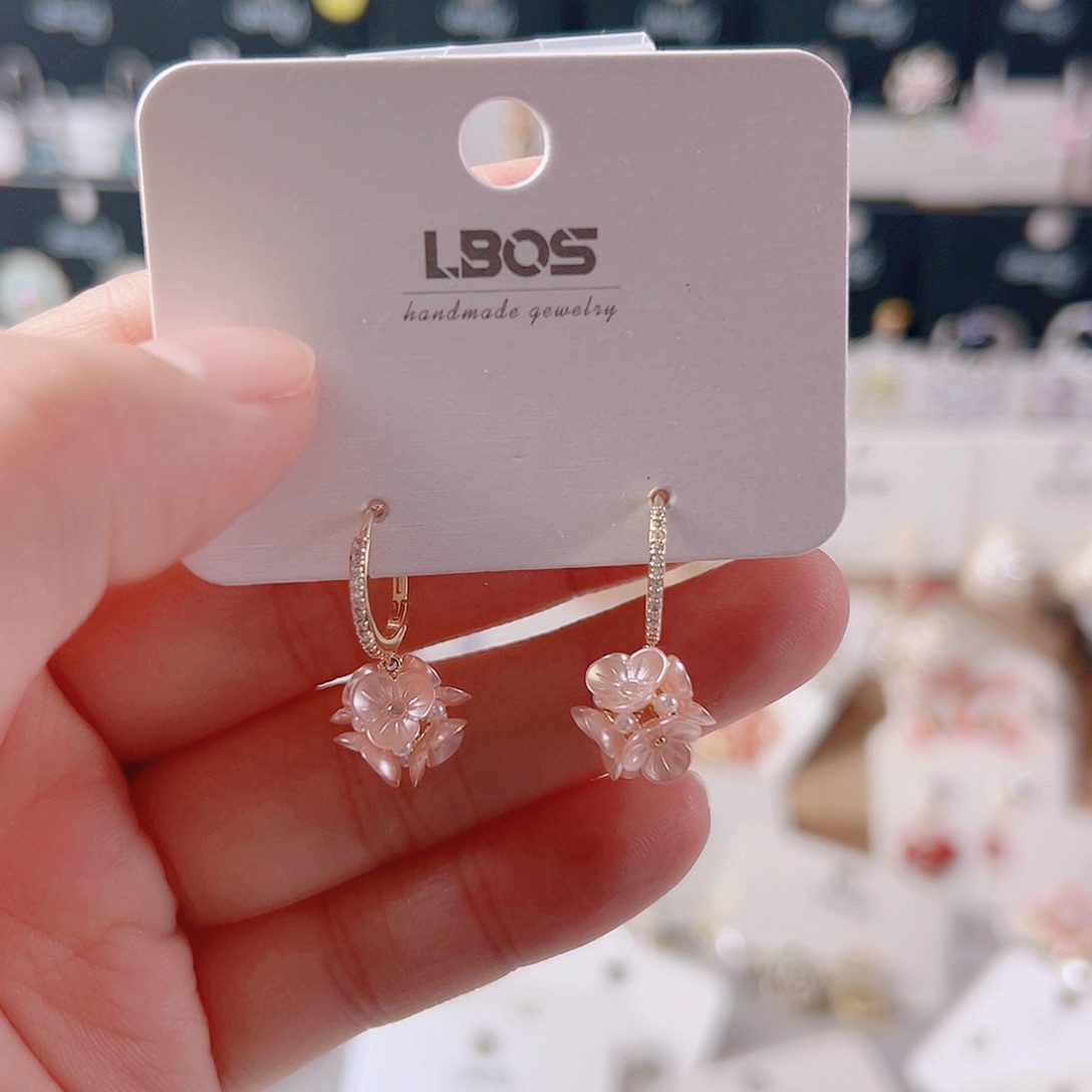 锆石纯铜合金耳环的