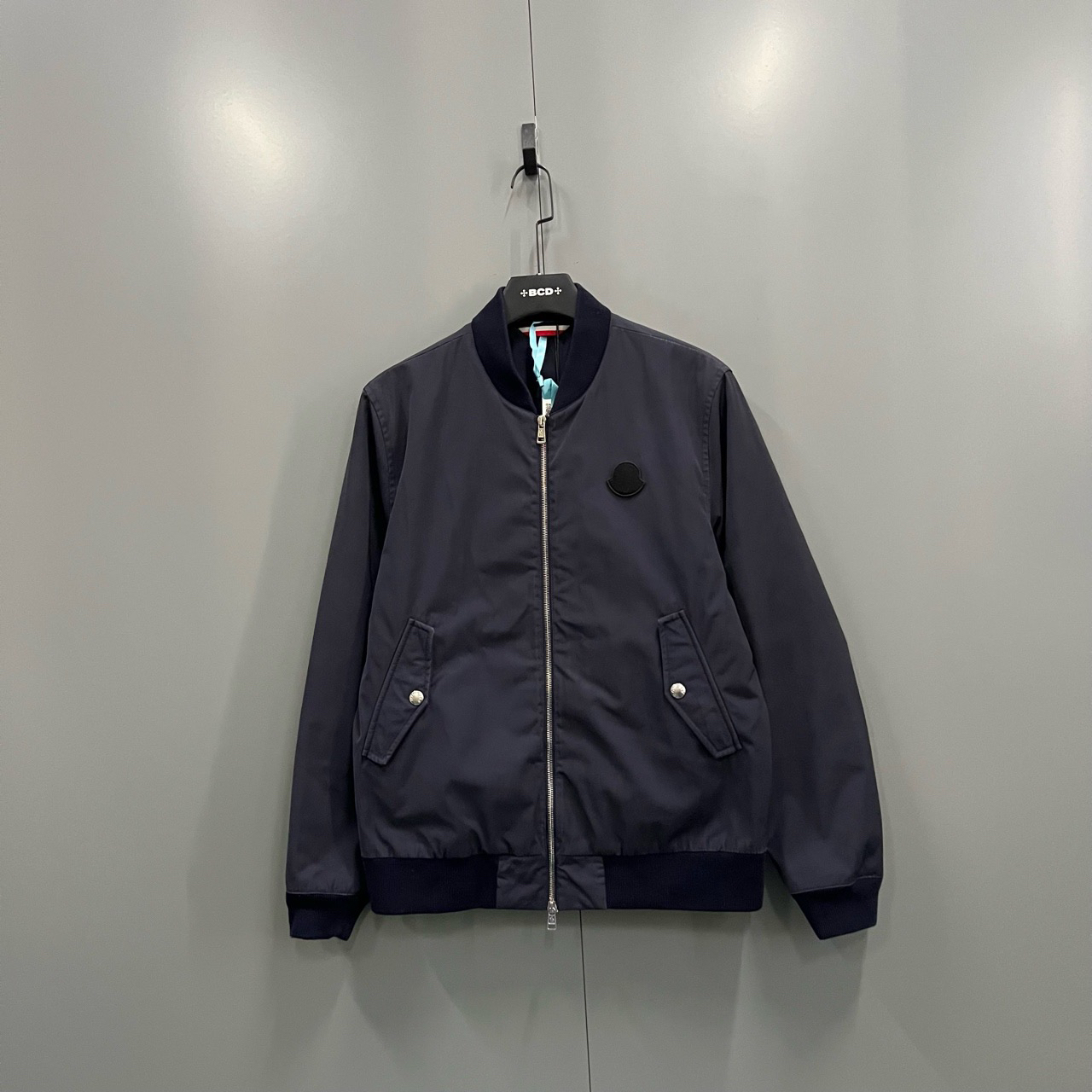 （jp）114 【XP】Moncler 蒙口 藏青色徽标拉链外套 3码/95新