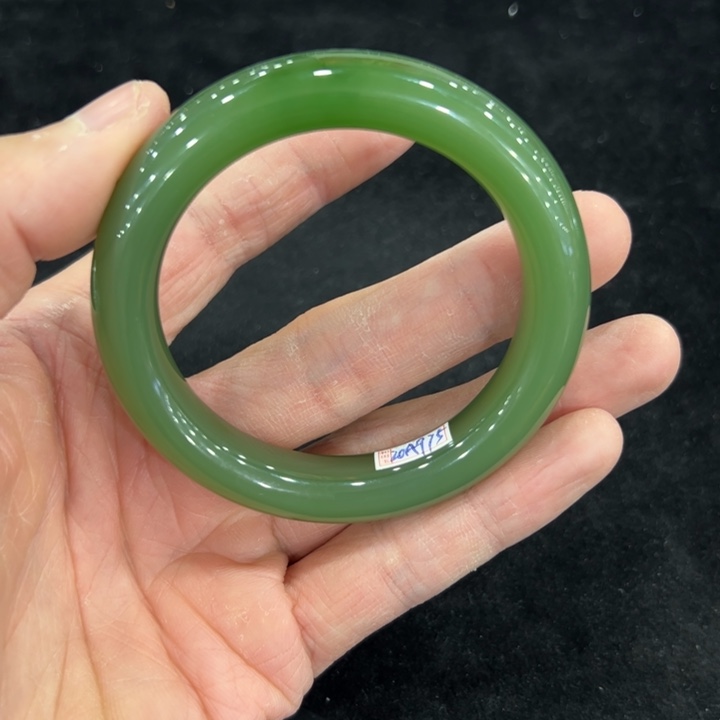 鲸***落和田玉未镶嵌手镯内径53.5