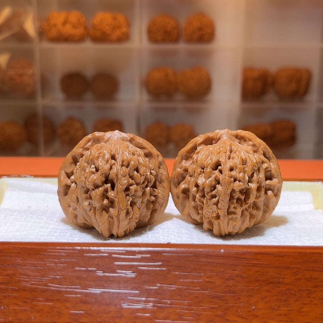 吊坠文玩核桃42全品山地果四座楼……