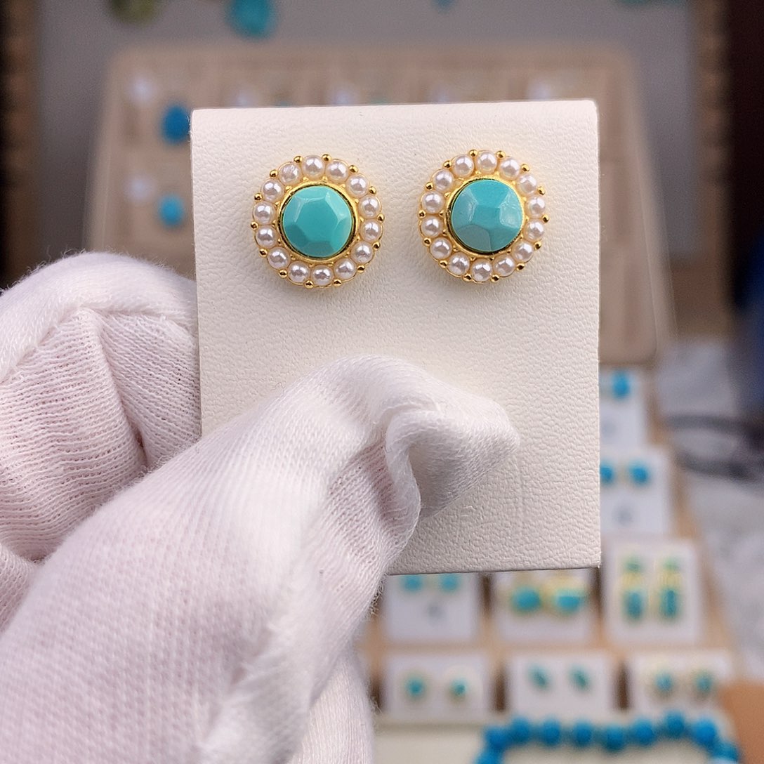 绿松石耳饰未镶嵌