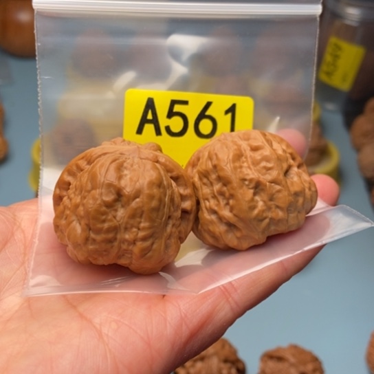 小***强吊坠文玩核桃蛤蟆头 37 39