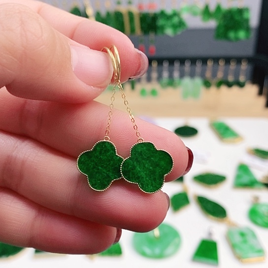 翡翠耳饰18K金镶嵌耳饰