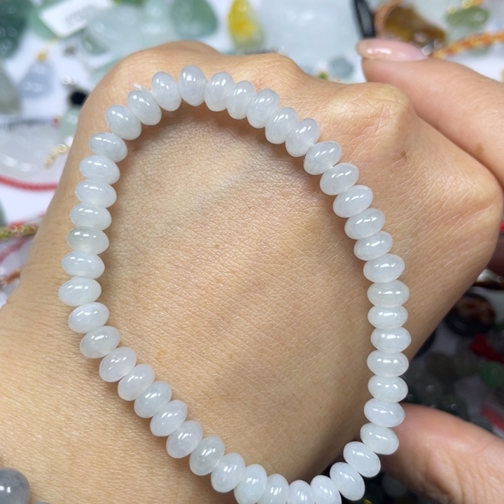 翡翠手串未镶嵌479999999999