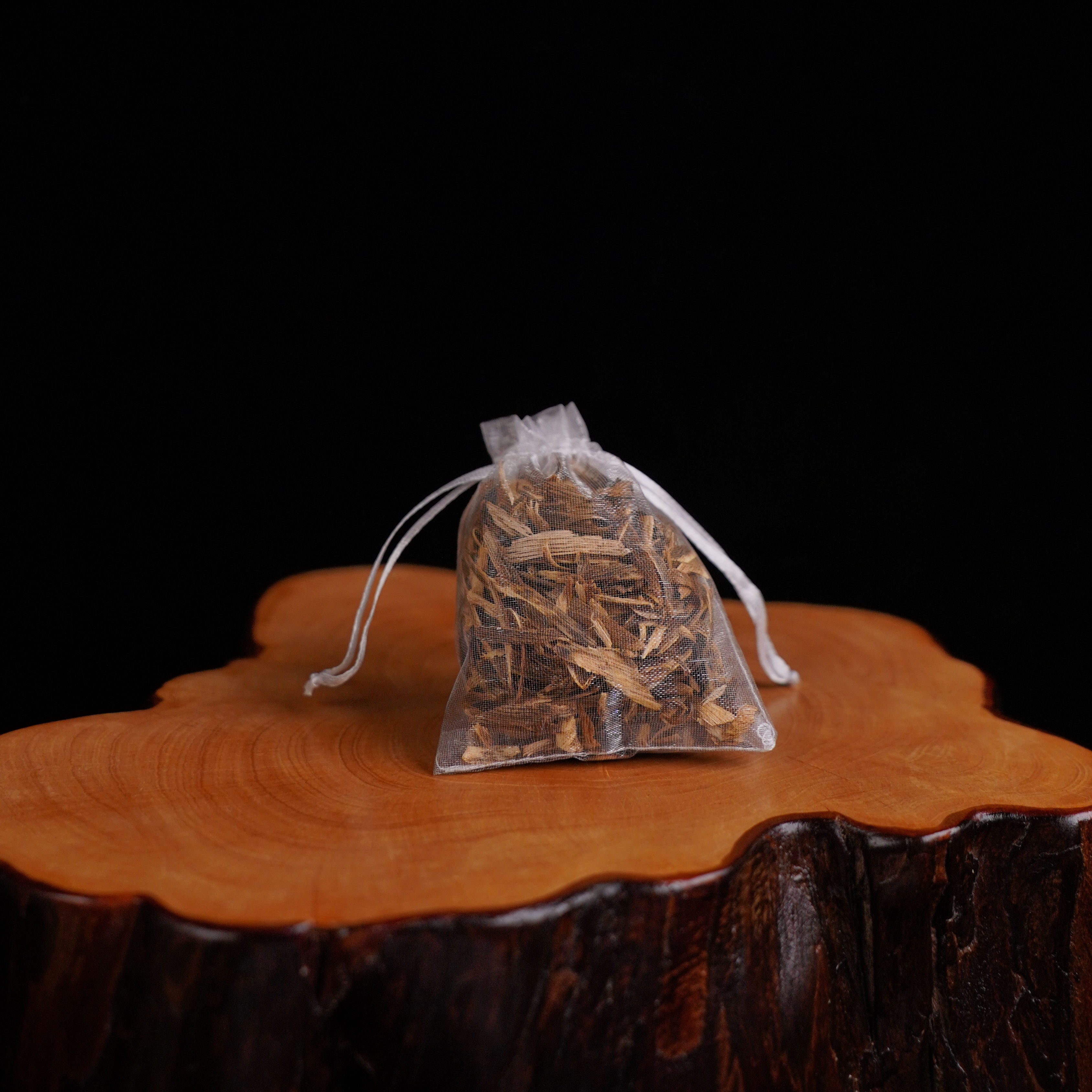 【勾丝香包】天然香薰原料 棋楠勾丝  包挂 衣柜香囊 室内车内除味