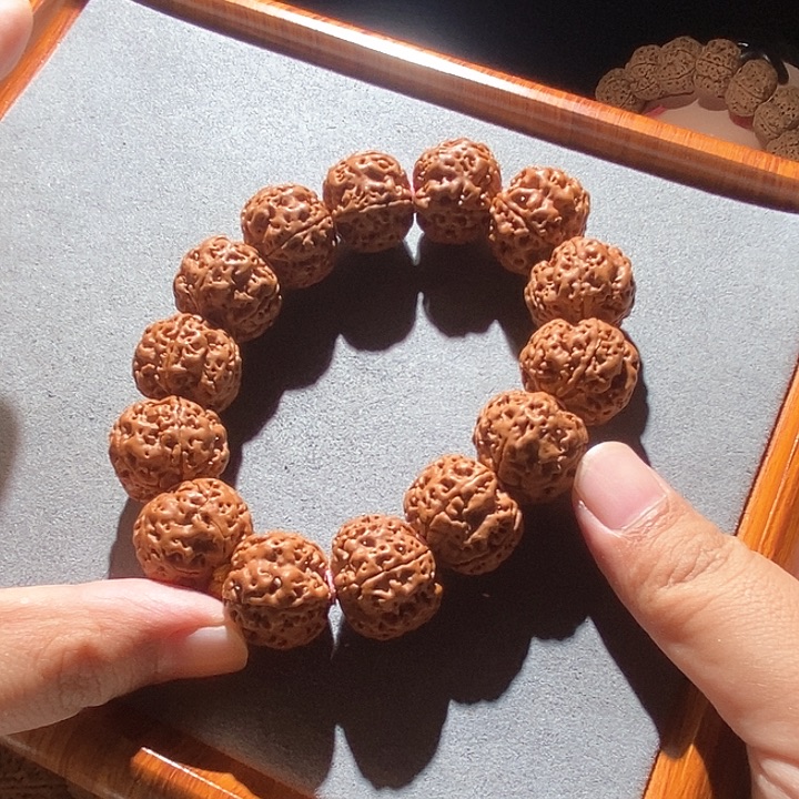 金刚菩提吊坠矮桩梅花蜂窝22mm