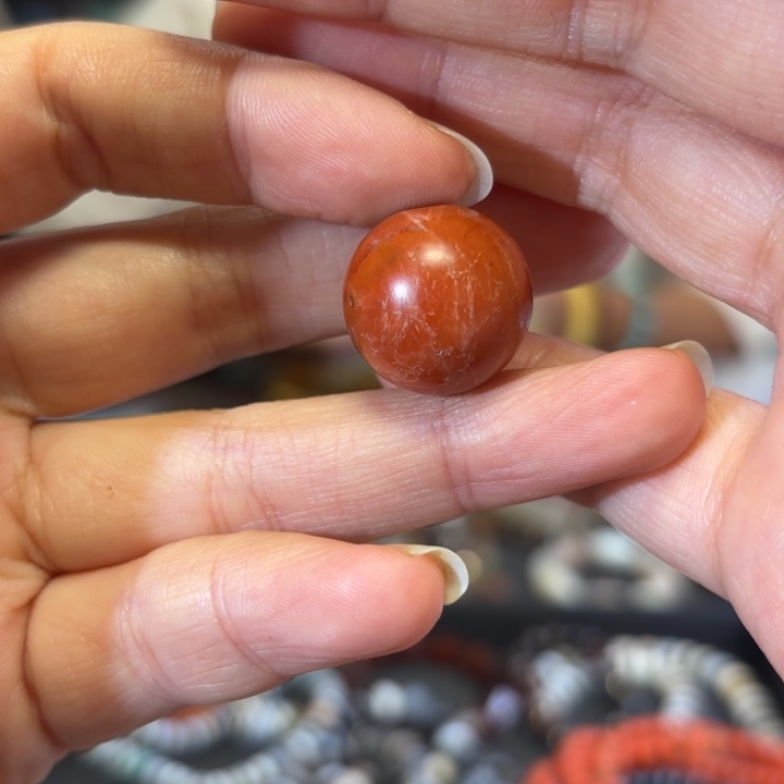 颈饰未镶嵌南红玛瑙