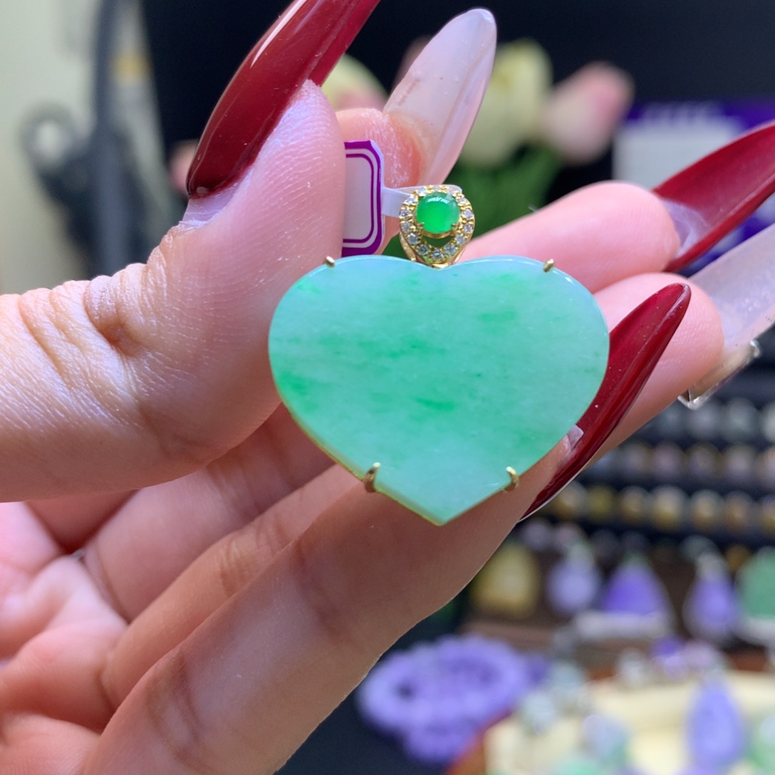 翡翠颈饰18K金镶嵌天然