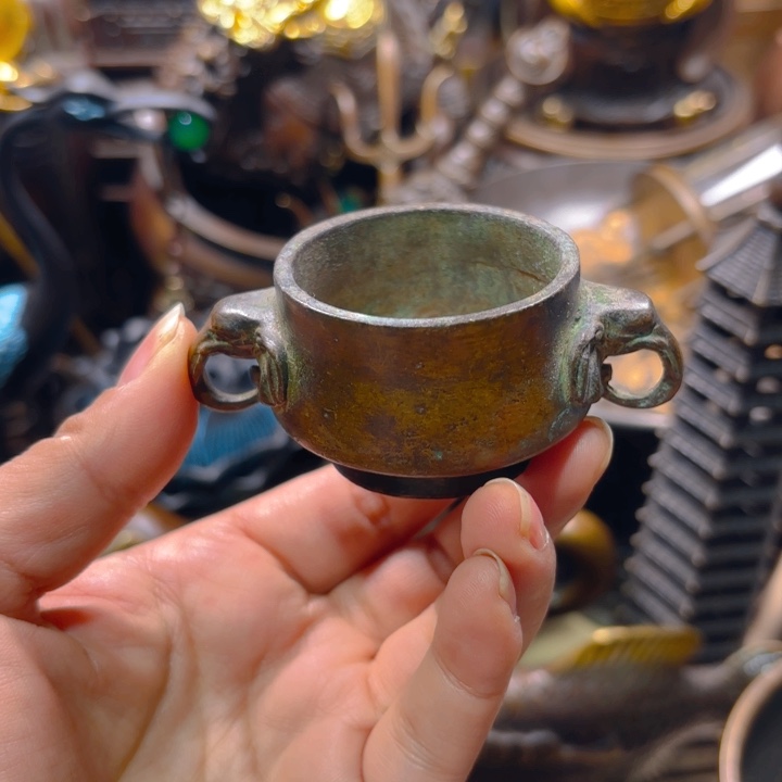 铜器摆件收收藏藏