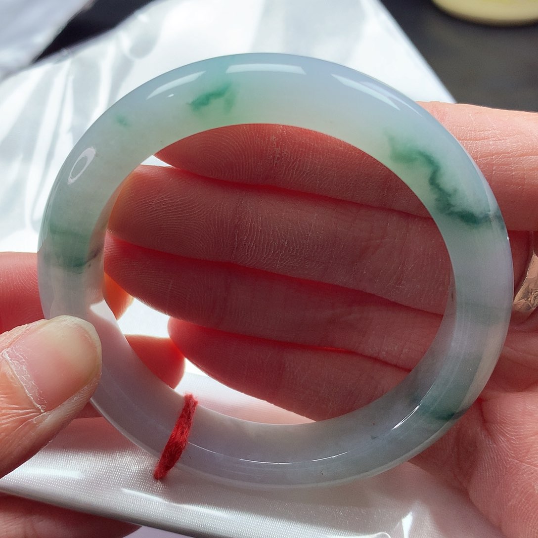 翡翠手镯未镶嵌s54圈