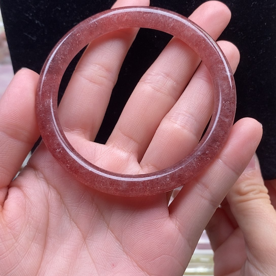 水晶手镯未镶嵌圆条草莓晶58➕