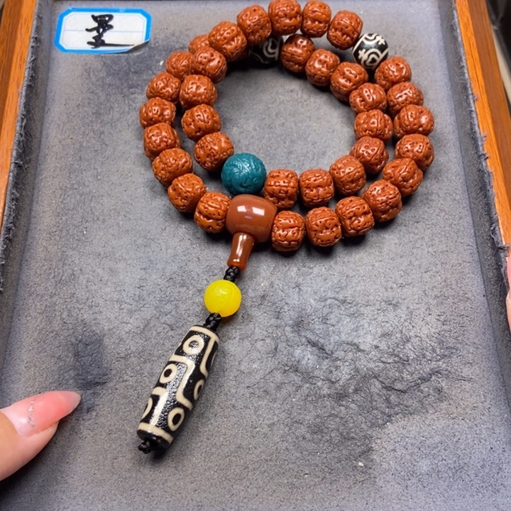 金刚菩提吊坠菩提