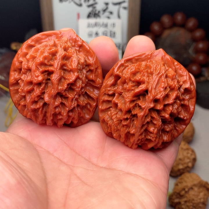 文玩核桃把件大刺