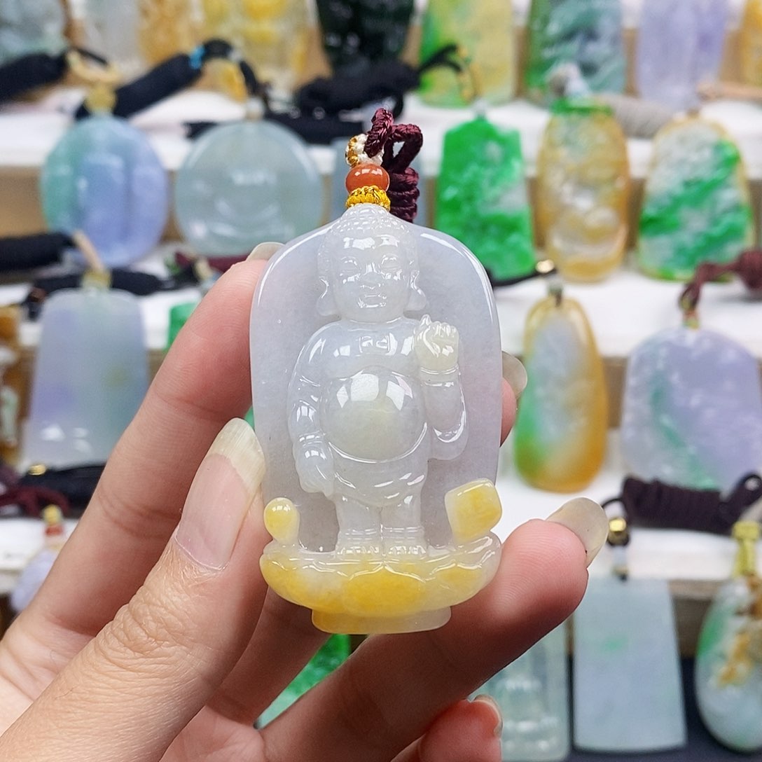 颈饰未镶嵌翡翠佛