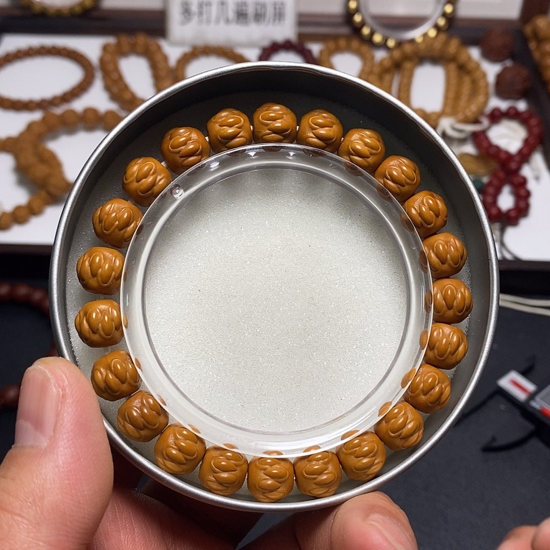 猴头核桃吊坠全品10左右吞噬69号