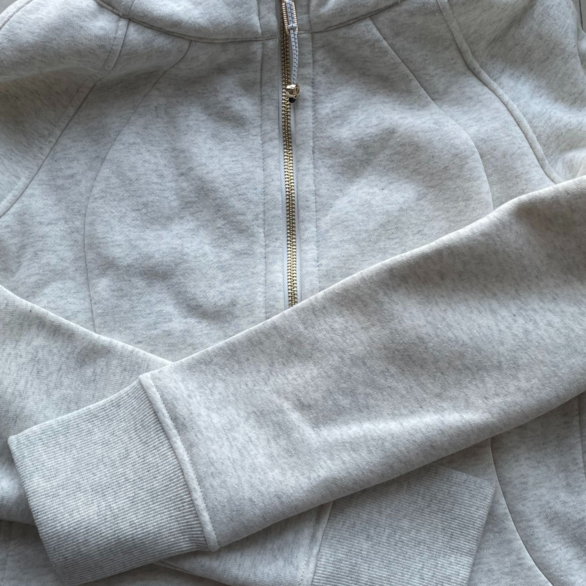 【LULU】同款露露羽皇运动卫衣青春时尚百搭