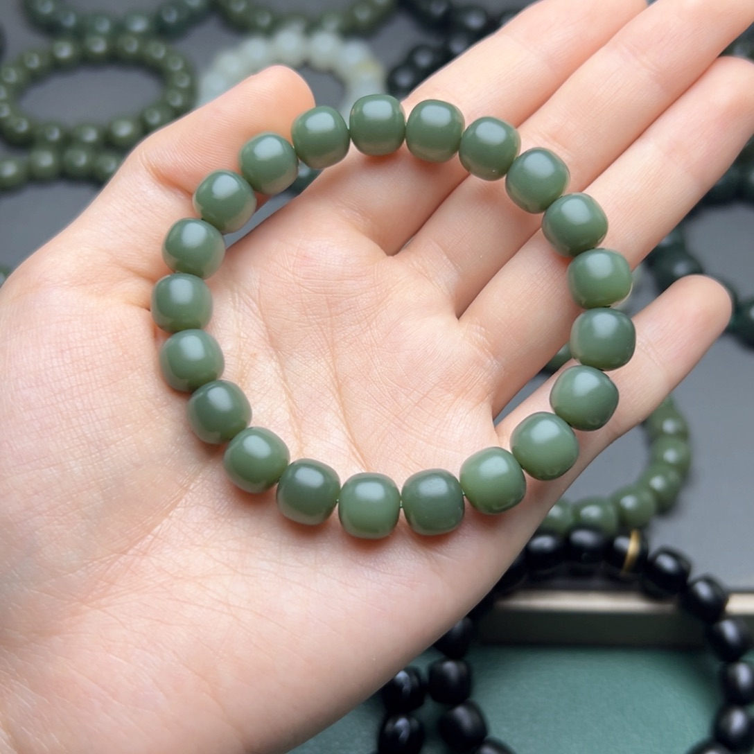 和田玉手链未镶嵌