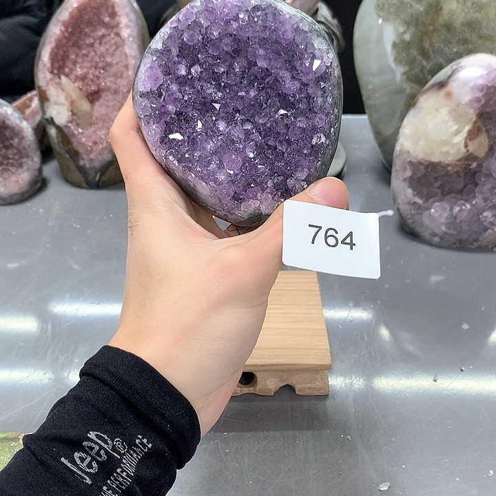 紫晶大型摆件（非配饰）未镶嵌