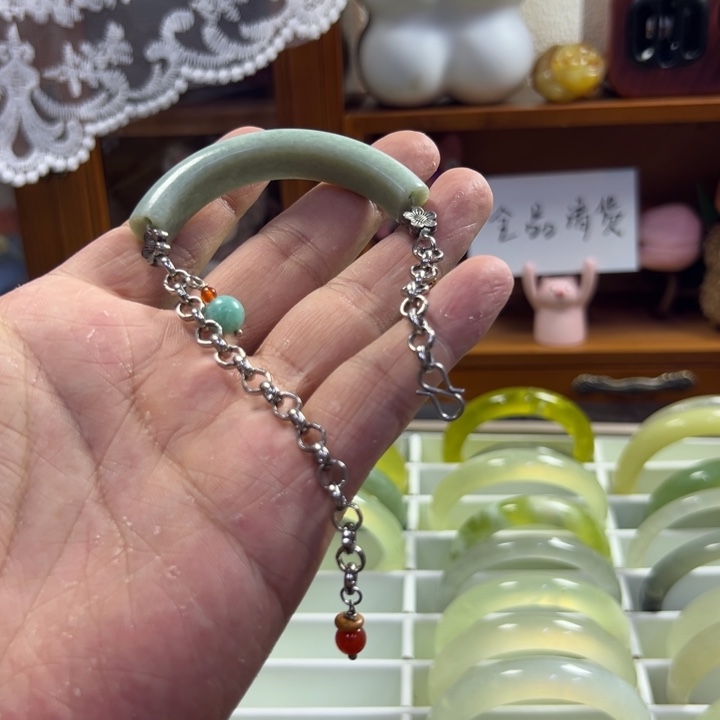 蛇纹石玉未镶嵌手镯461