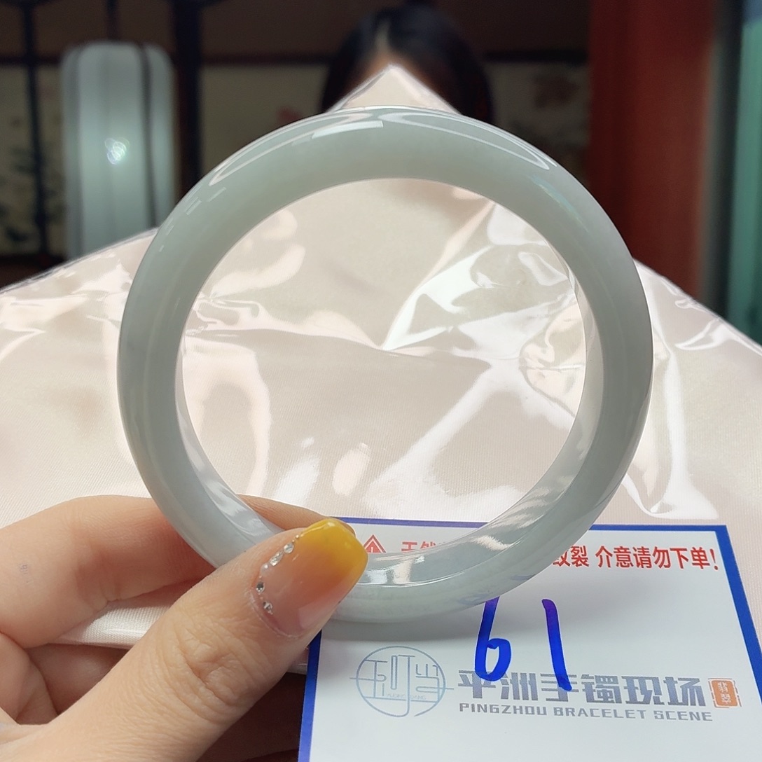 翡翠未镶嵌手镯11111