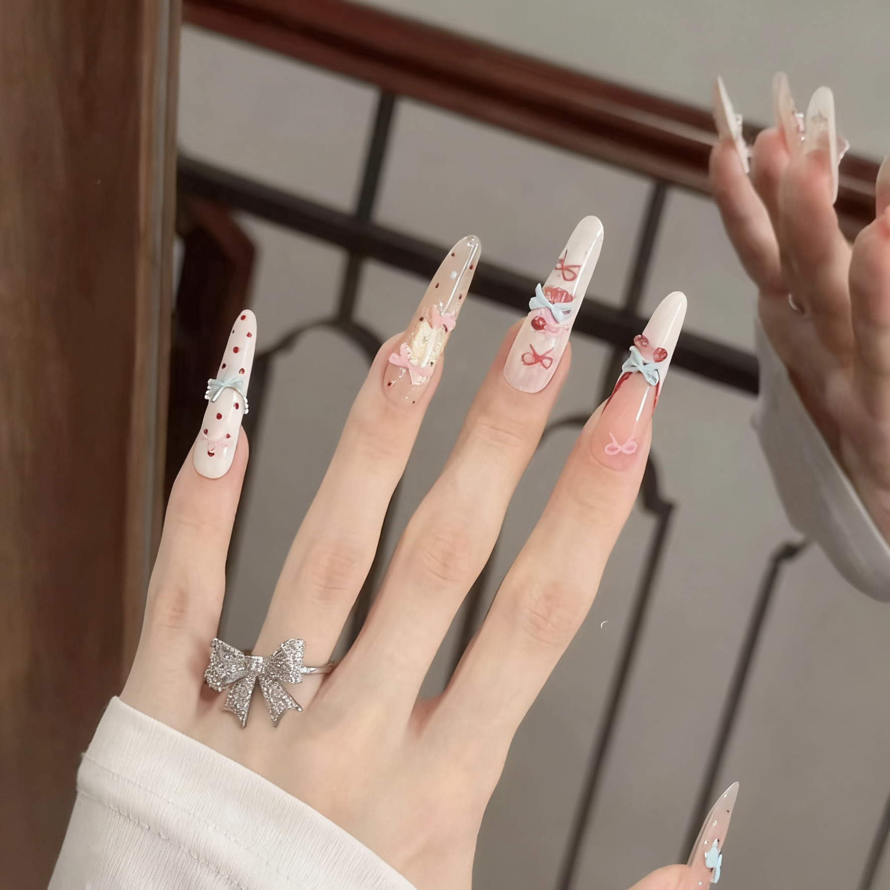 可爱水嫩少女感法式蝴蝶结显白美甲穿戴甲片