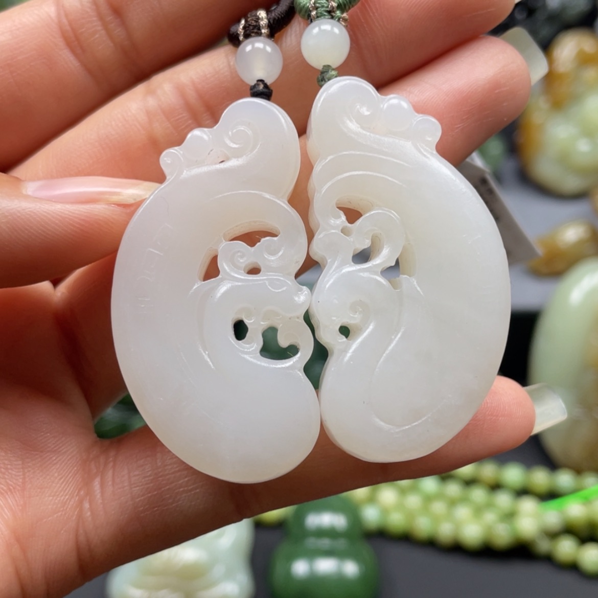 【闪购商品】未镶嵌和田玉挂件定制一对