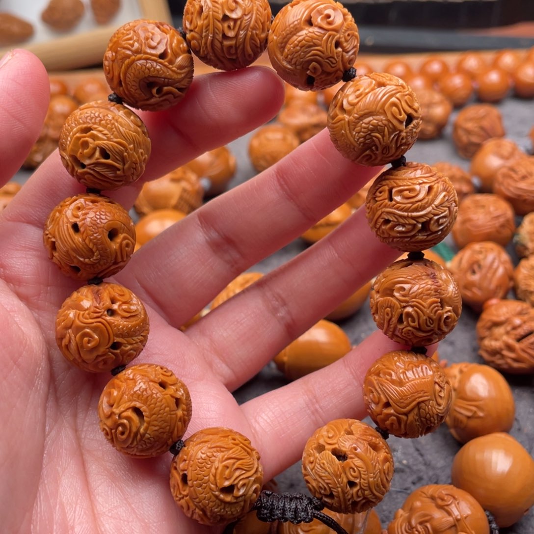 吊坠橄榄核17龙凤呈祥