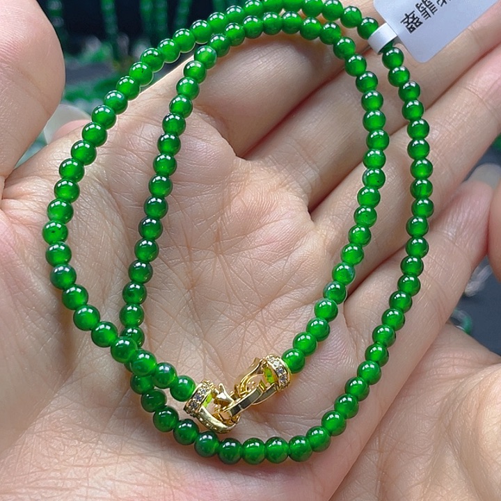 翡翠未镶嵌颈饰天然A货翡翠高冰阳绿锁骨链4