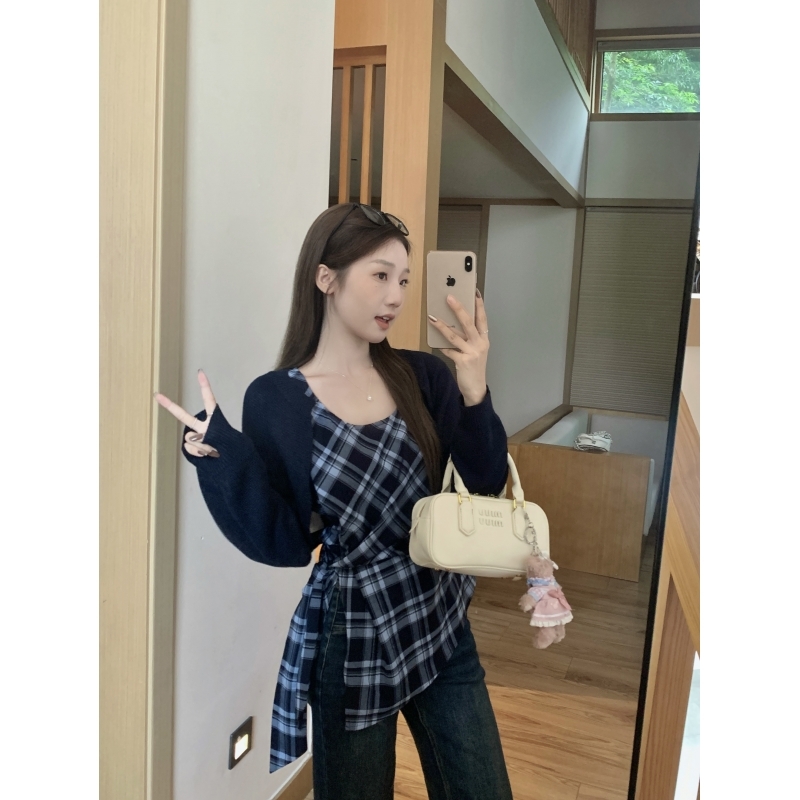 【年末捡漏】乌77复古毛衣开衫不规则绑带收腰圆领格子背心