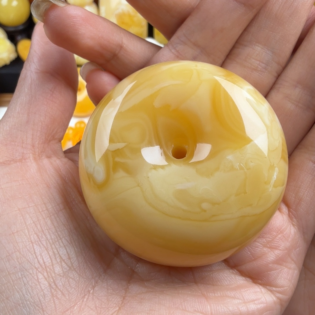 琥珀未镶嵌颈饰纯天然琥珀蜜蜡无优化