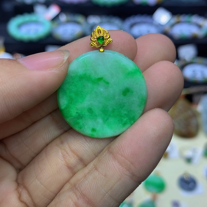 翡翠手链18K金镶嵌翡翠 