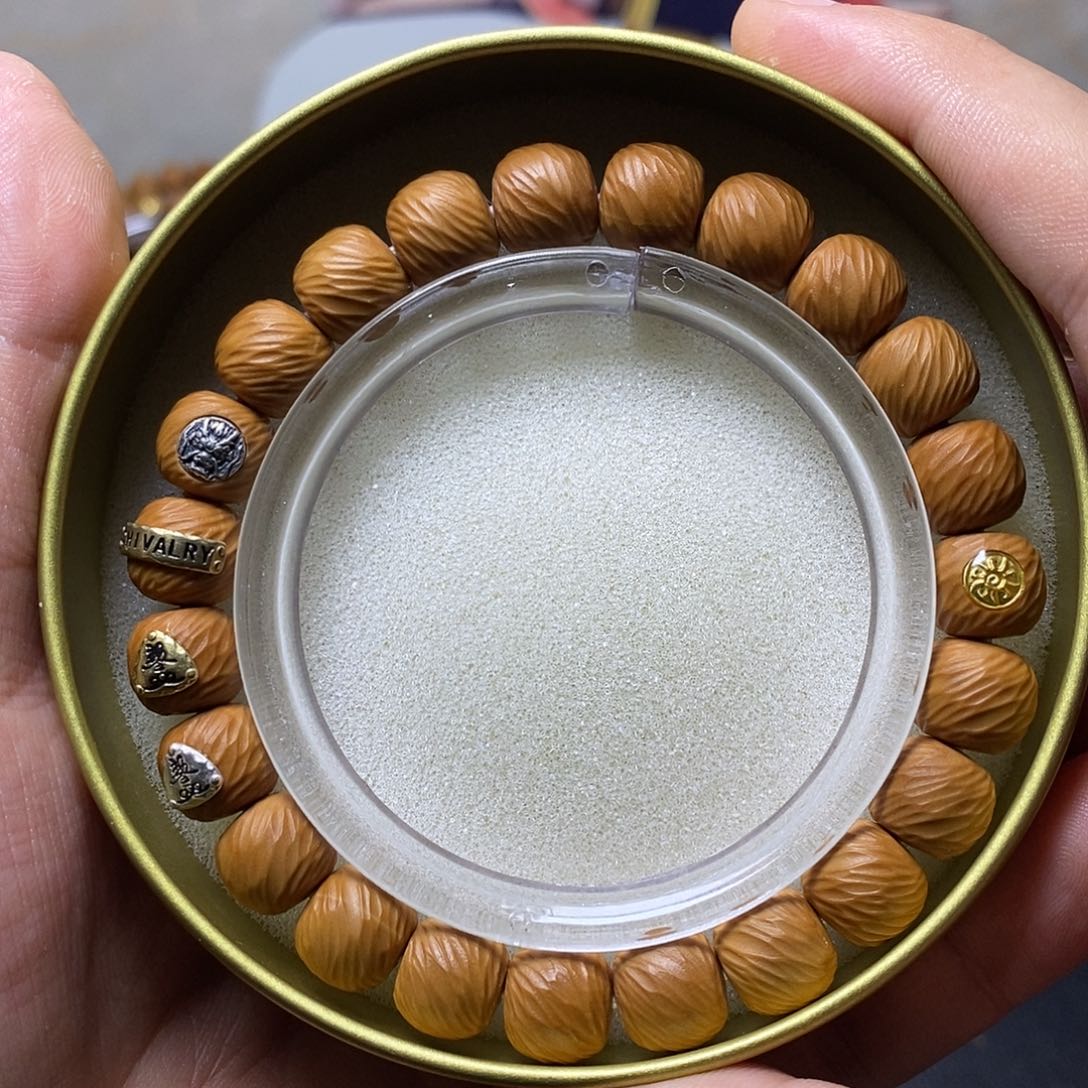 猴头核桃手串五标傲天云锦尺寸10左右全品125号