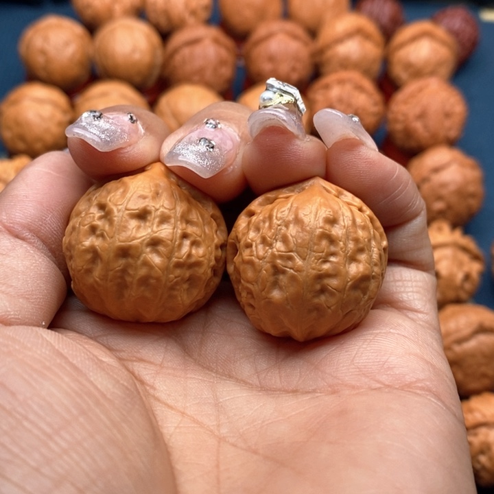 文玩核桃把件金*手捻