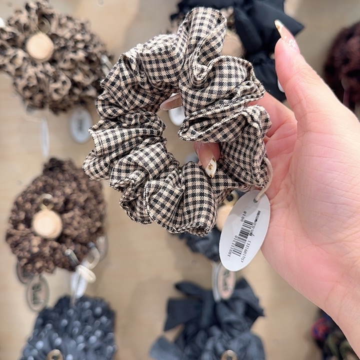 H***I棕色格子小肠圈11