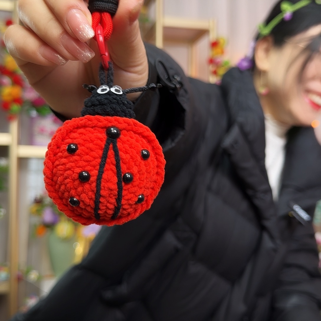 手工钩织设计挂件