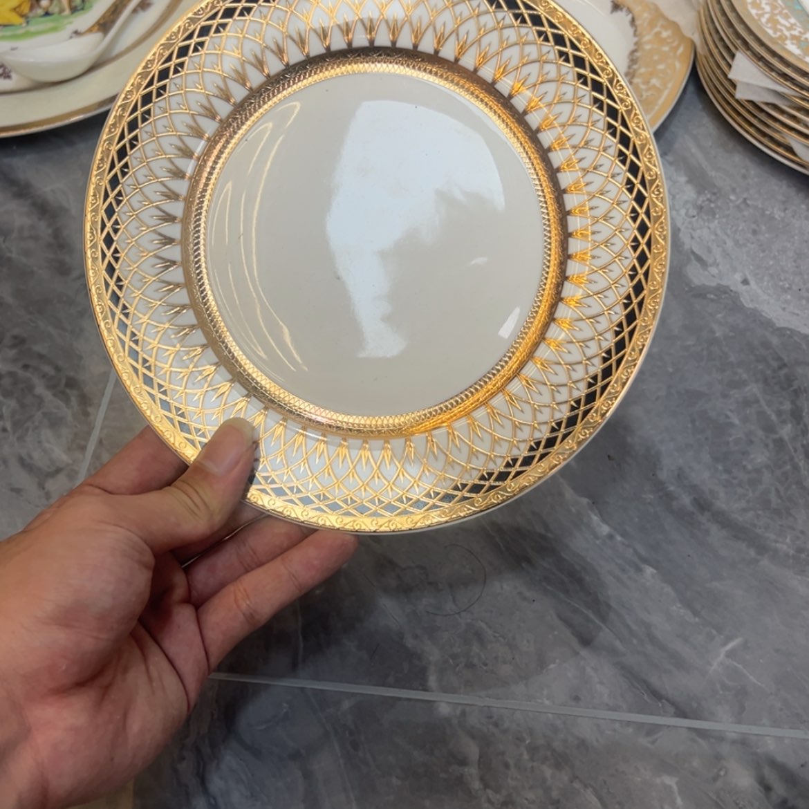 【闪购商品】瓷片7.5寸平盘两个一单微瑕