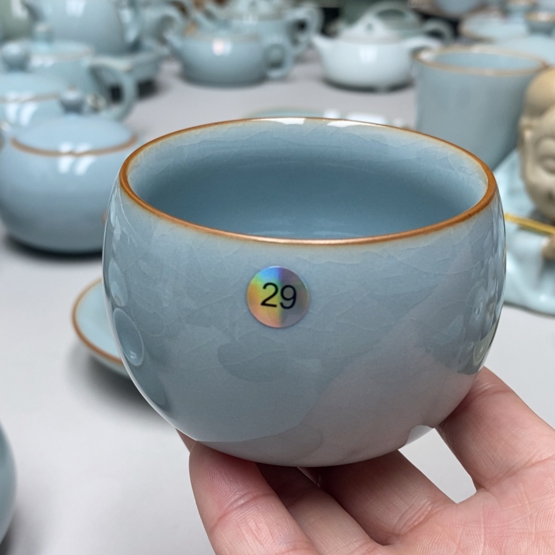 A*哥支钉龙蛋杯29无礼盒，